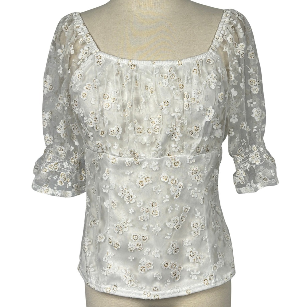 Ember‎ Cottagecore White Floral Embroidered Mesh Puff Sleeve Top L Gold Accents